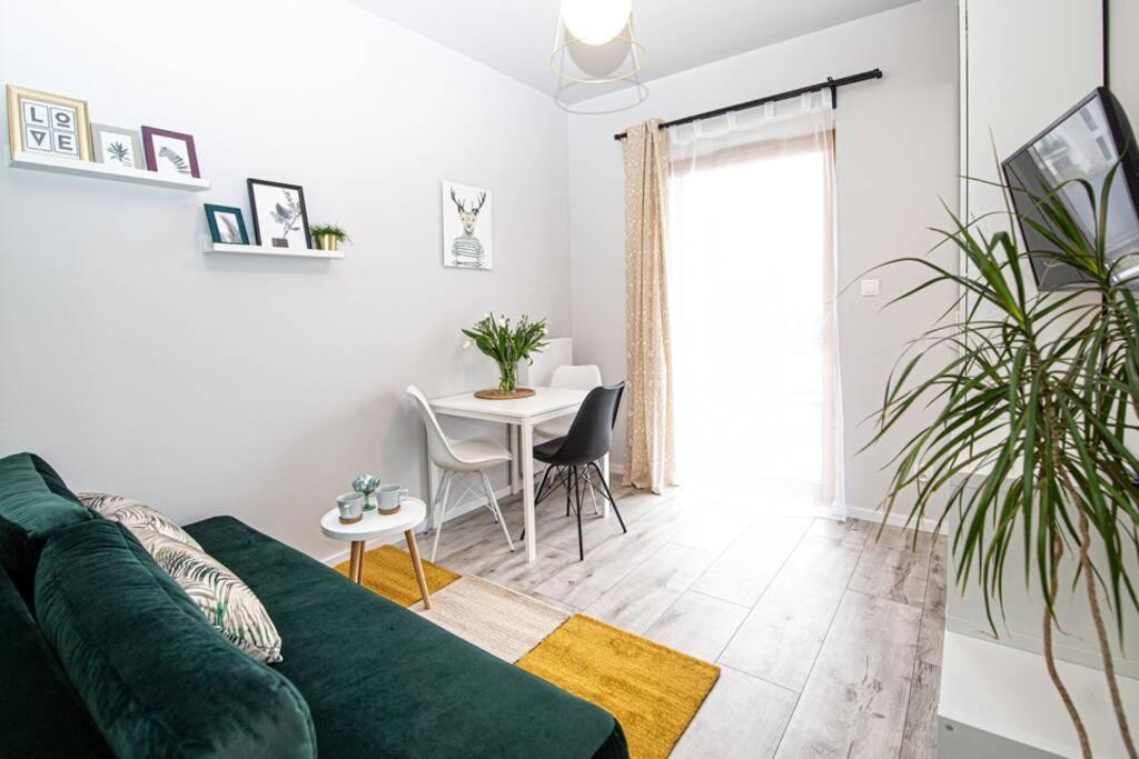 Apartament With Garden Bezplatny Parking !!! Krakau Exterior foto